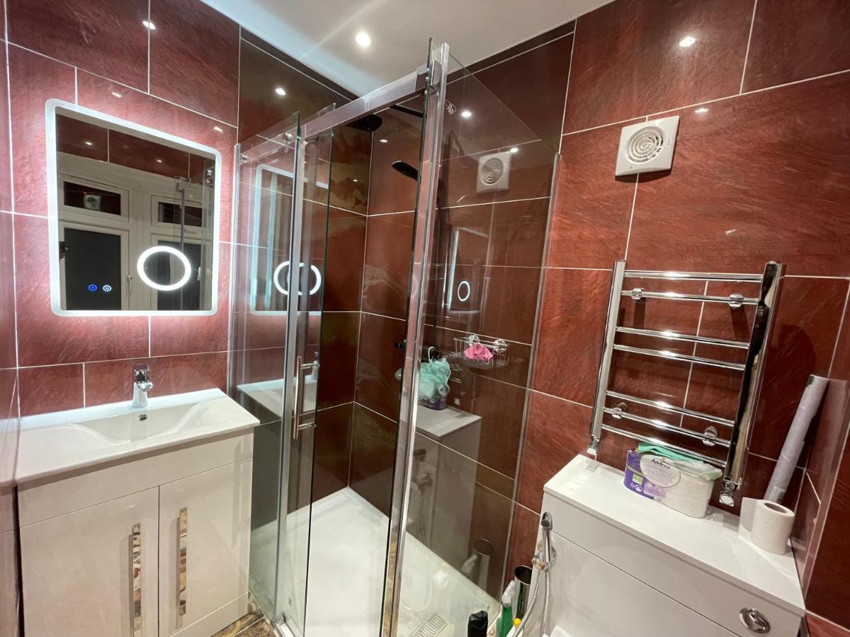 Luxury Rooms With En-Suite Bathrooms - West London Harrow on the Hill Ngoại thất bức ảnh