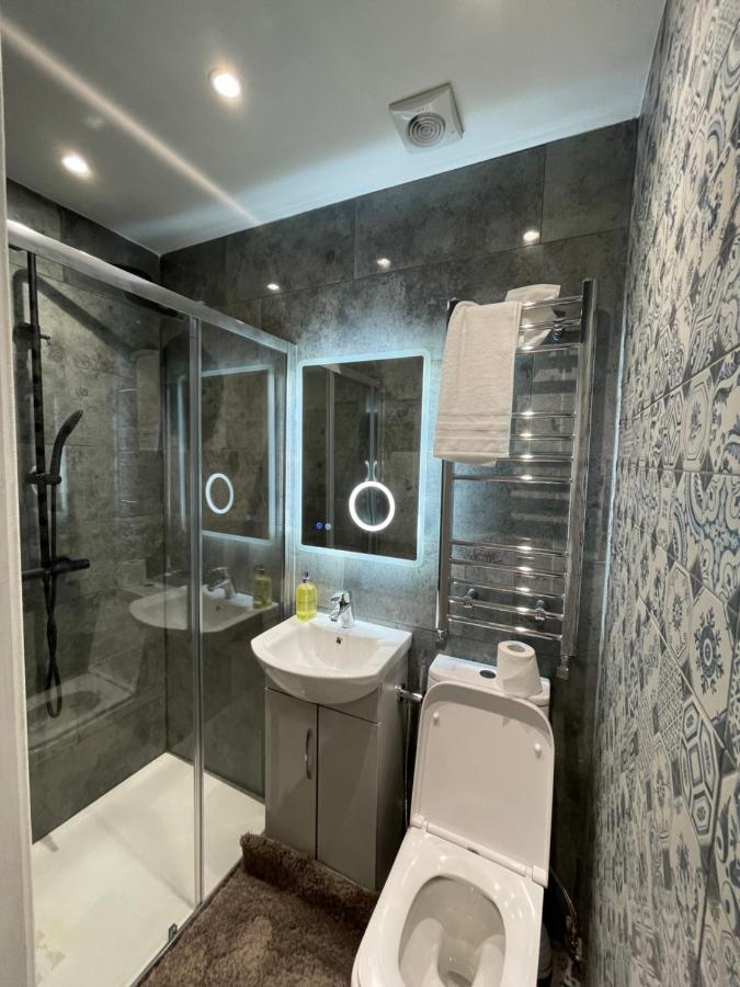 Luxury Rooms With En-Suite Bathrooms - West London Harrow on the Hill Ngoại thất bức ảnh