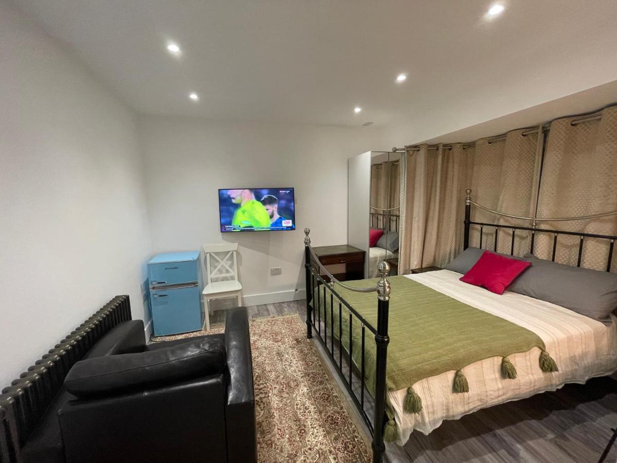 Luxury Rooms With En-Suite Bathrooms - West London Harrow on the Hill Ngoại thất bức ảnh