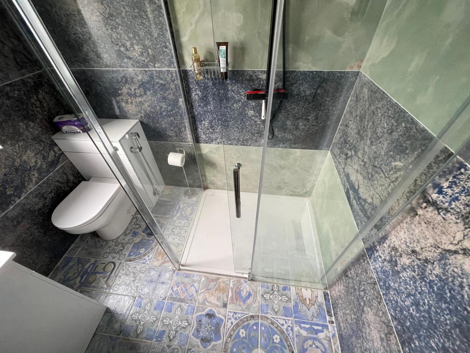 Luxury Rooms With En-Suite Bathrooms - West London Harrow on the Hill Ngoại thất bức ảnh