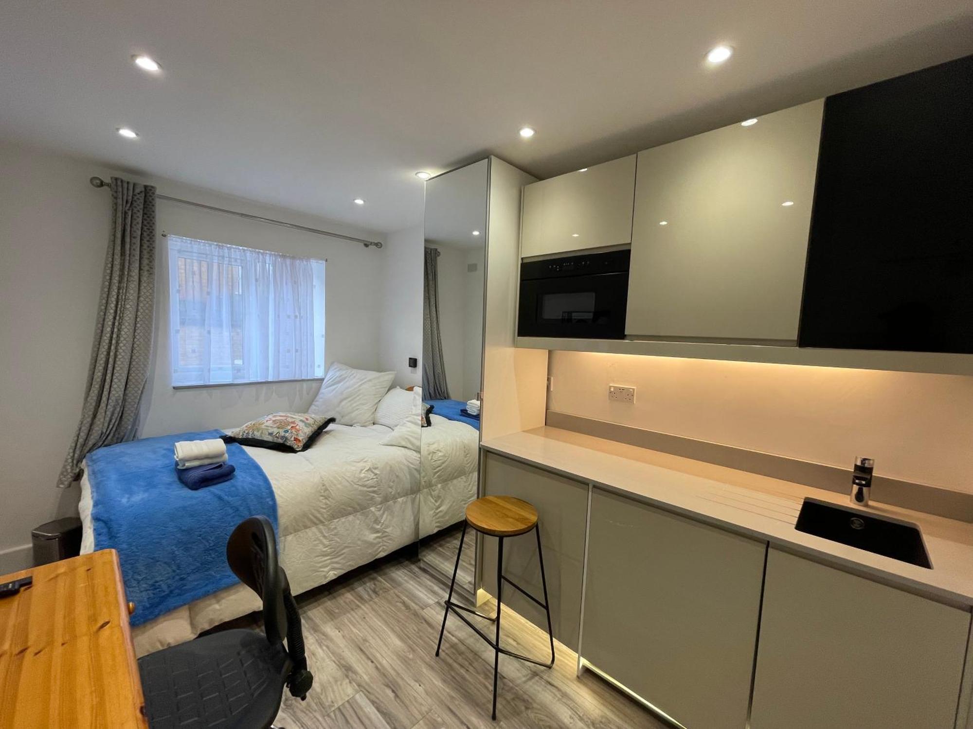 Luxury Rooms With En-Suite Bathrooms - West London Harrow on the Hill Ngoại thất bức ảnh